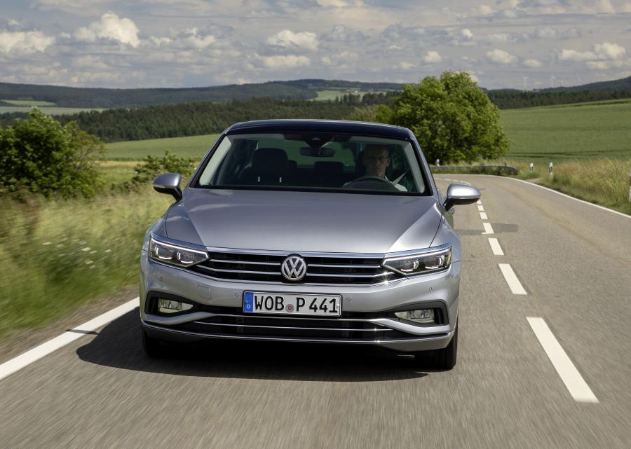  Volkswagen Passat Highline (B8) 2019 года  (WW) (фото 15 из 34)